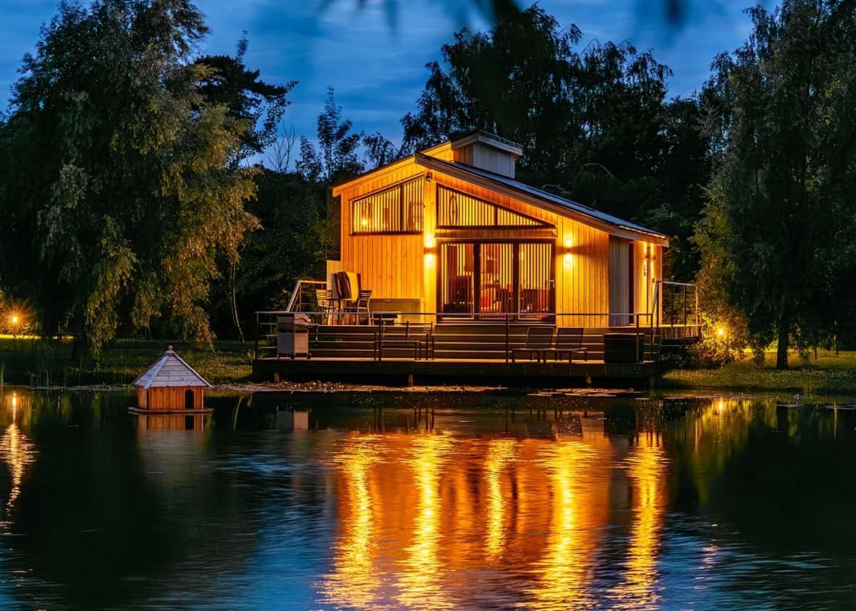 Woad Mill Lakeside Lodges Βοστώνη Εξωτερικό φωτογραφία